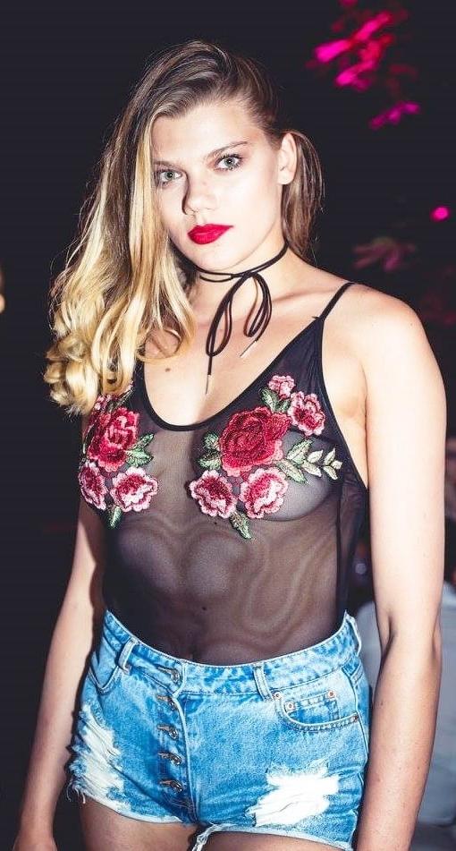 20P Transparente Outfits – Beauty #69