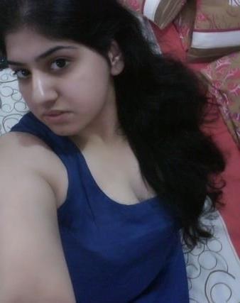 25P desi paki bhabhi selfie
