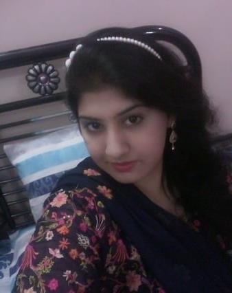 25P desi paki bhabhi selfie