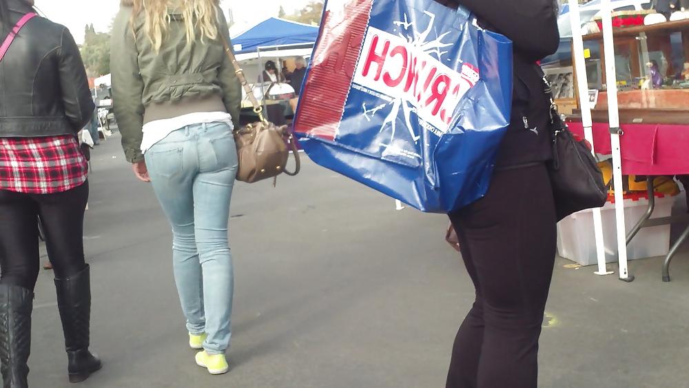 25P Sexy teen butt & ass in tight blue jeans 