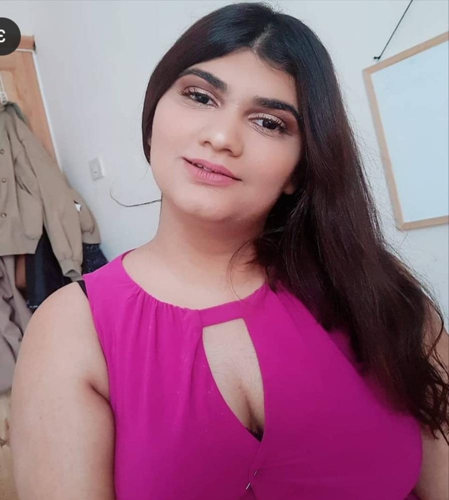 14P Would you fuck this ugly desperate Indian girl?