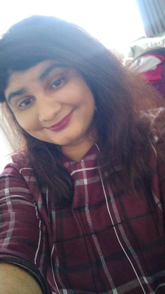 14P Would you fuck this ugly desperate Indian girl?