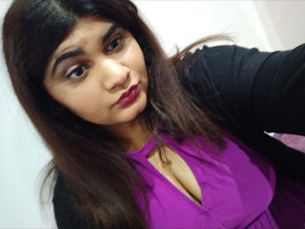 14P Would you fuck this ugly desperate Indian girl?