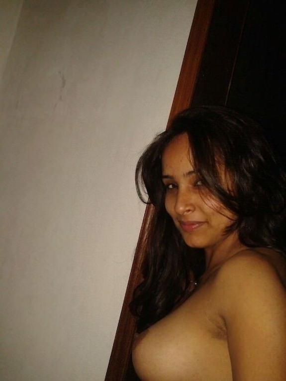 25P Anusha Desi Girl