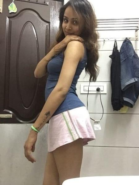 25P Anusha Desi Girl
