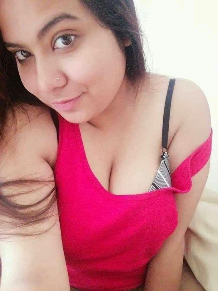 25P Desi Indian high class beauty
