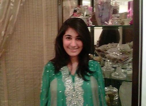 15P Desi Paki Girl Rubbia Moten Nude Webcam Snaps Leaked