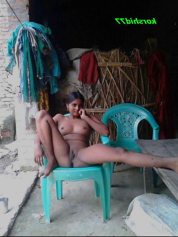 25P Desi Village MILF Mature 3