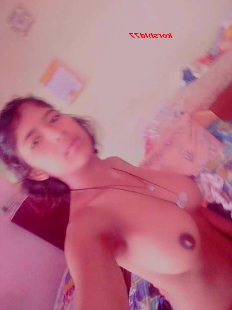 25P Desi Village MILF Mature 3
