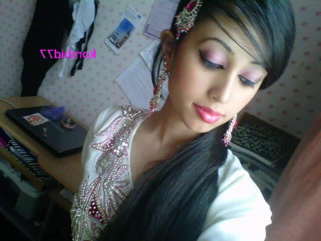 25P Desi sexy bhabhi 2