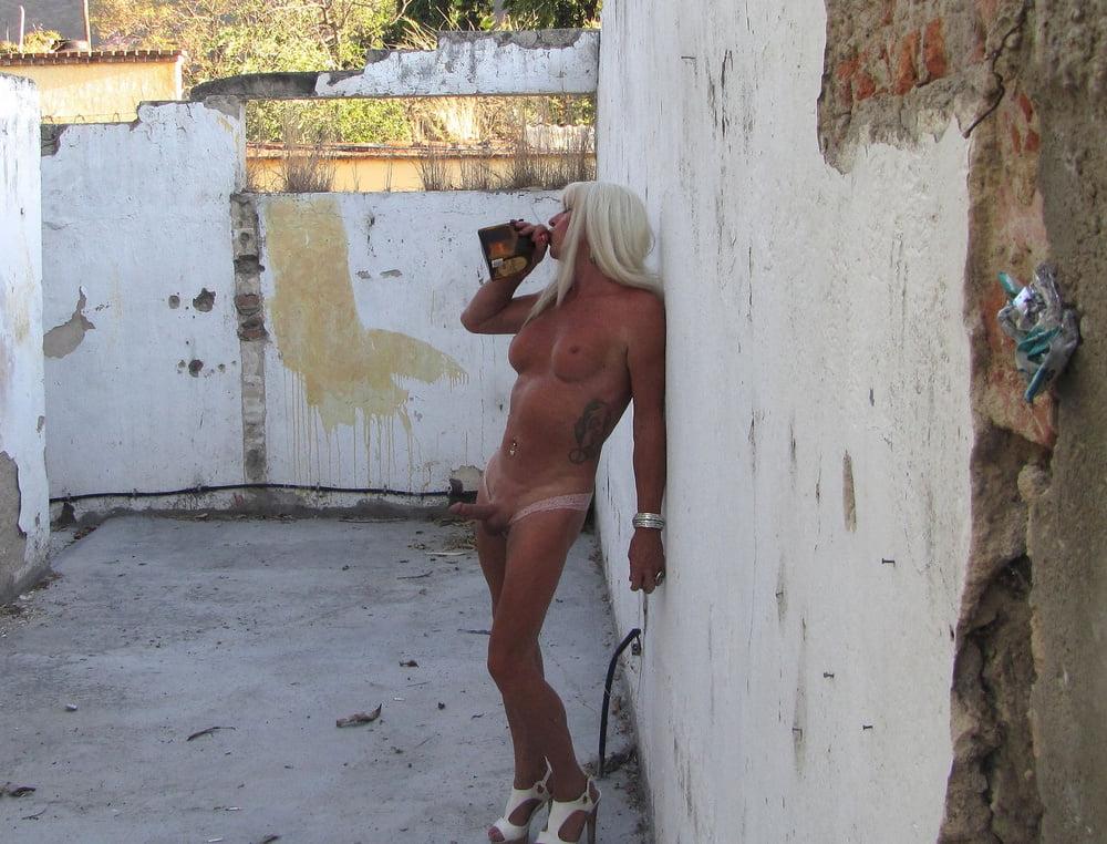 25P LADIES TO MAKE YOU HARD