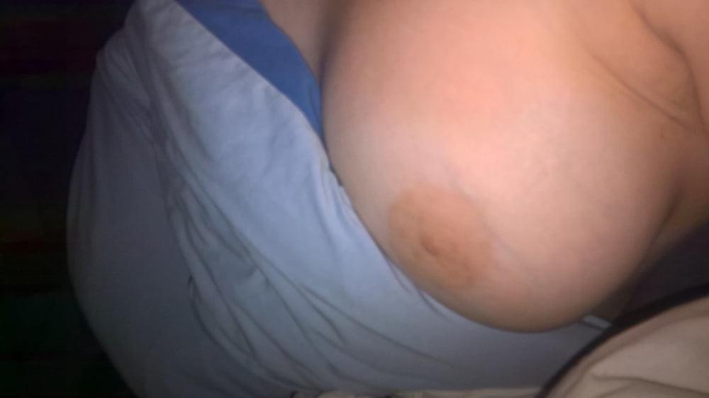 25P Busty amateur french slut wants your comments