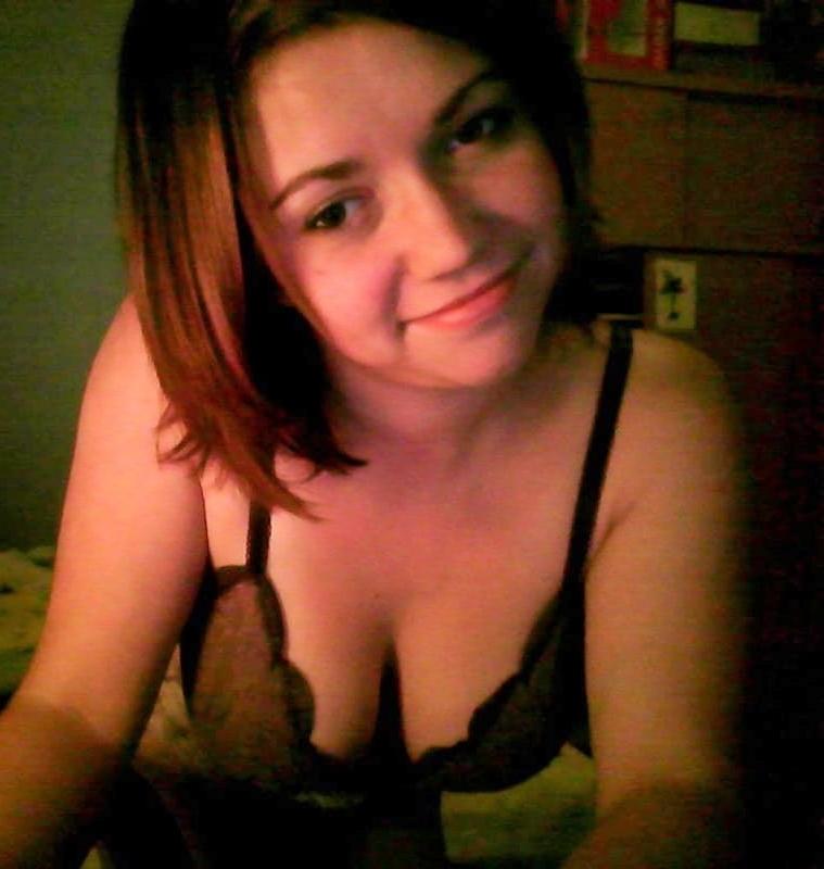25P Busty amateur french slut wants your comments
