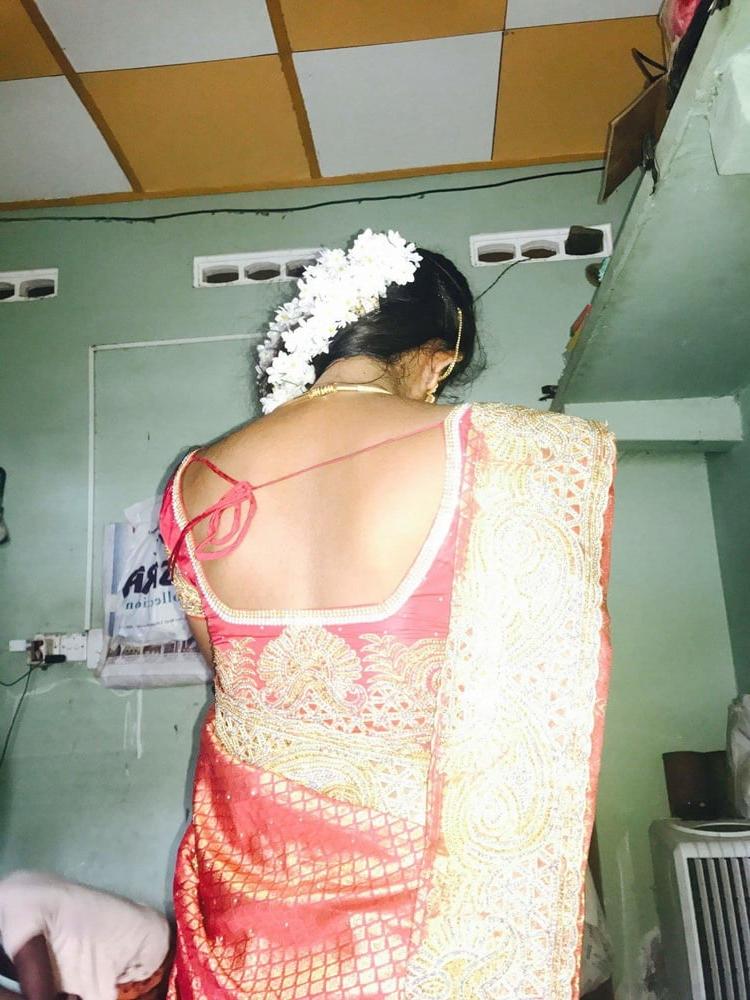 19P Tamil Village beauty