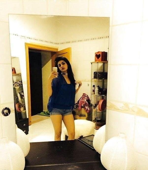 14P Desi Indian tinder girl