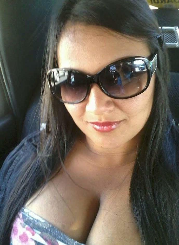 25P BUSTY BBWS FFF