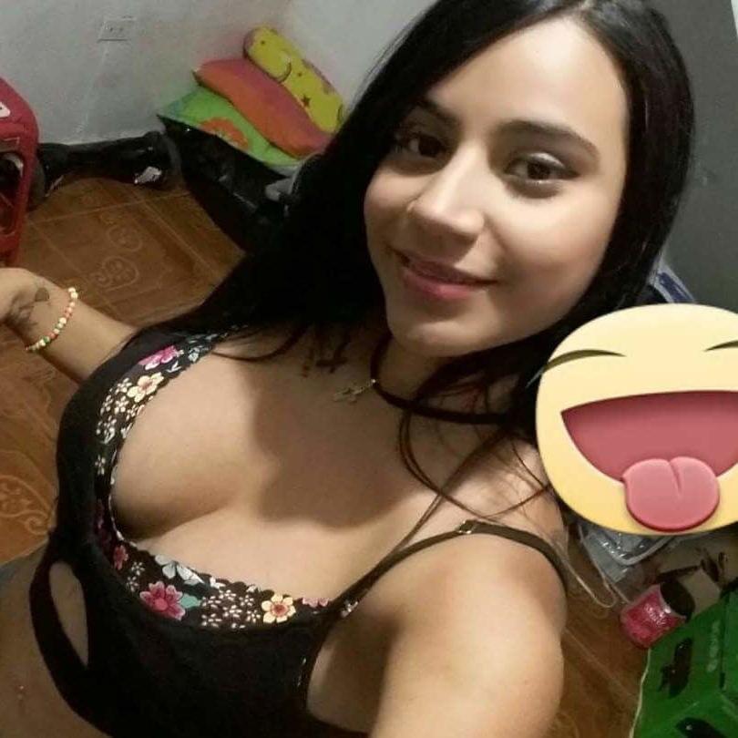 25P BUSTY BBWS FFF