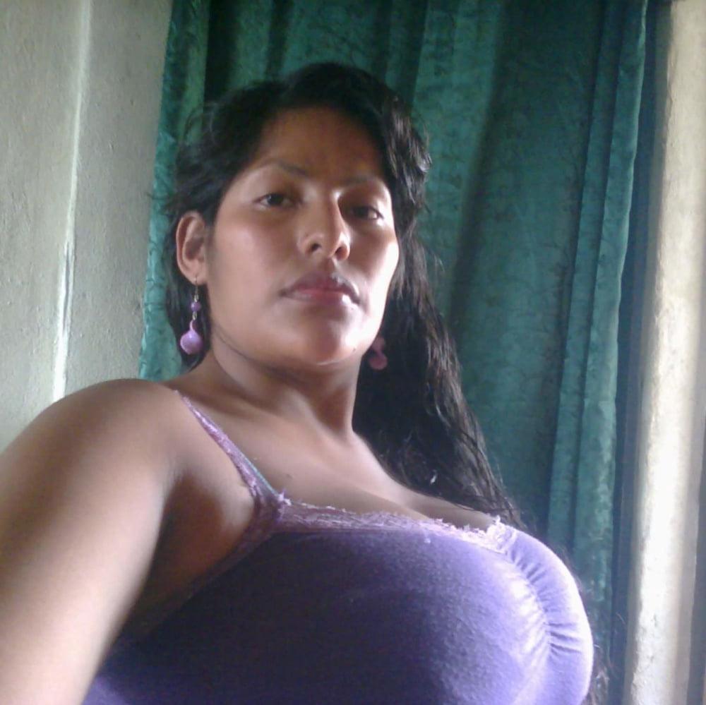 25P BUSTY BBWS FFF