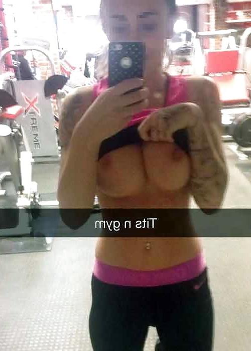25P Busty Horny Wives !