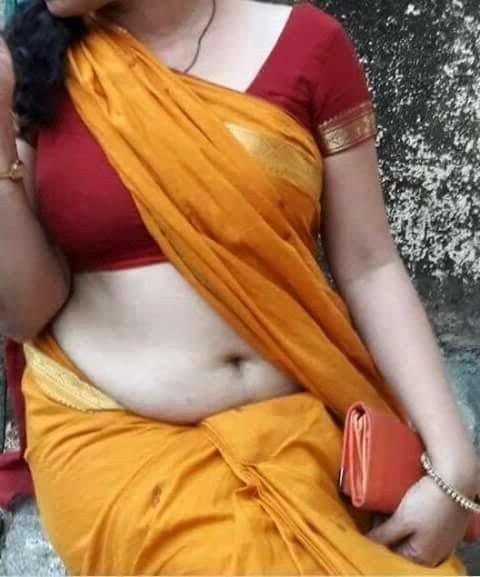 25P Desi Aunty navel show collections