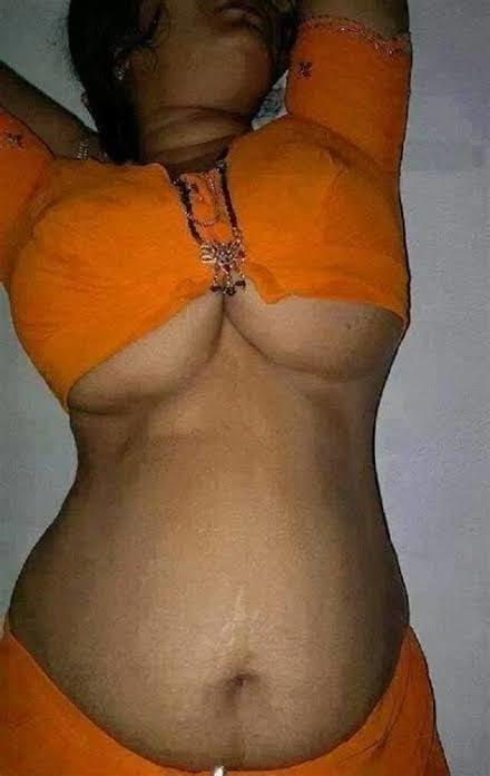 25P Desi Aunty navel show collections