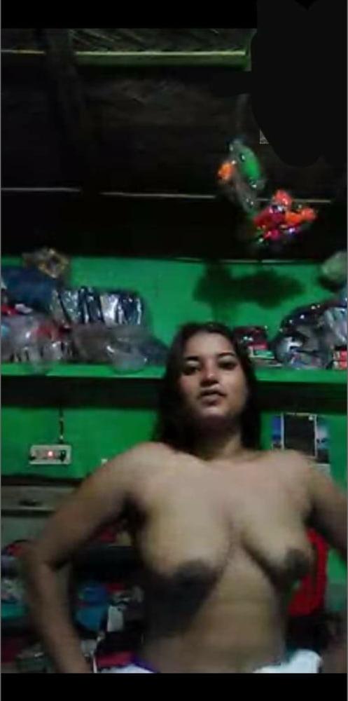 7P desi village bhabhi boobs
