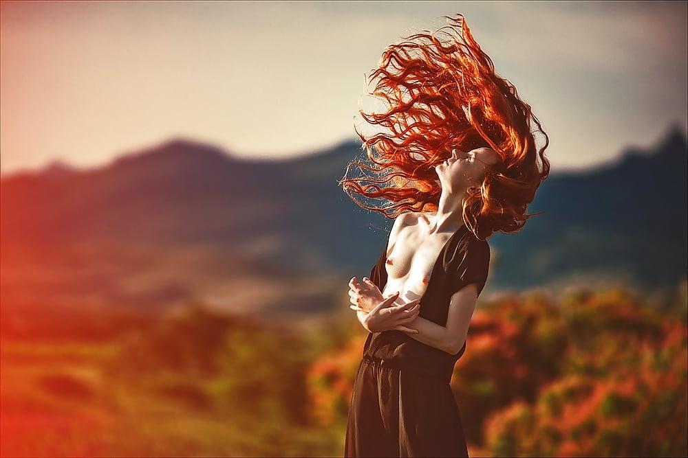 25P Sensual artistry of the Redhead