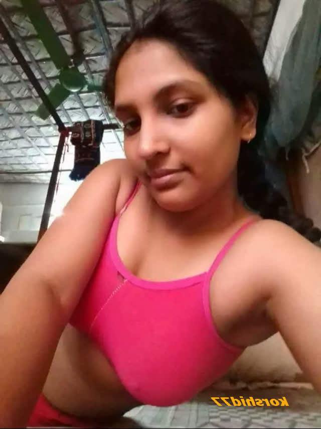 25P Desi Village MILF Mature 2