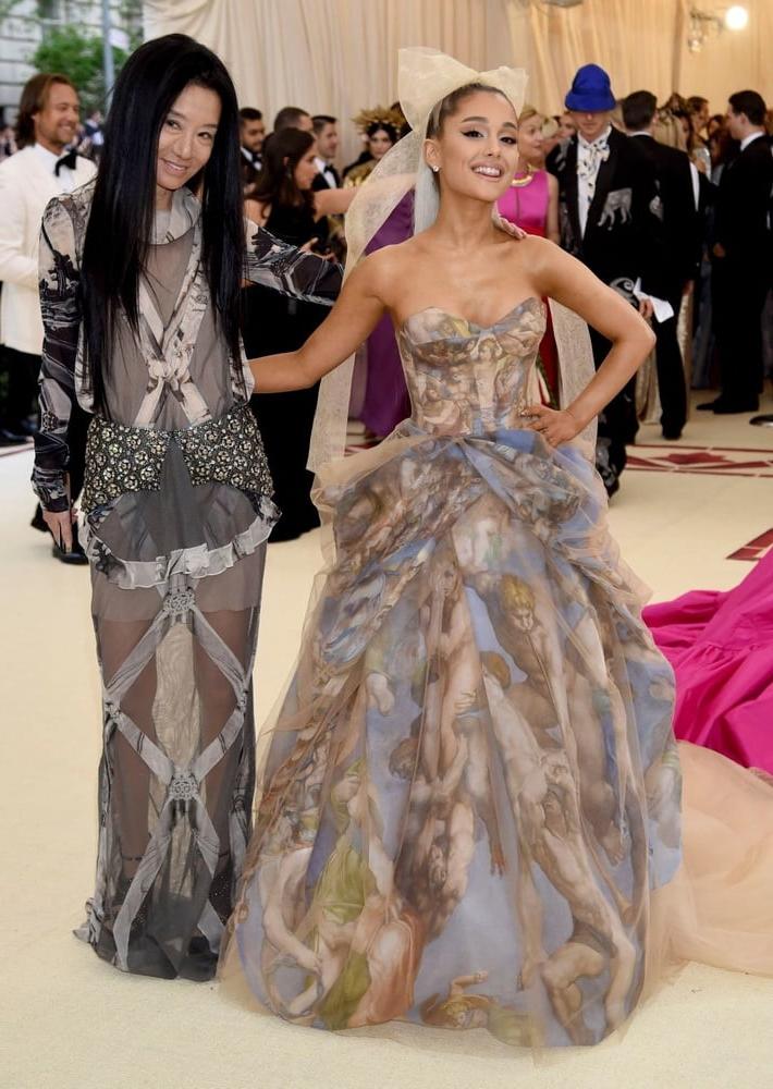 25P Vera Wang - Yes or No?  If Yes, Condom or Bareback?