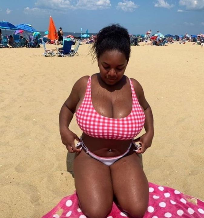 25P Chubby n Busty 13
