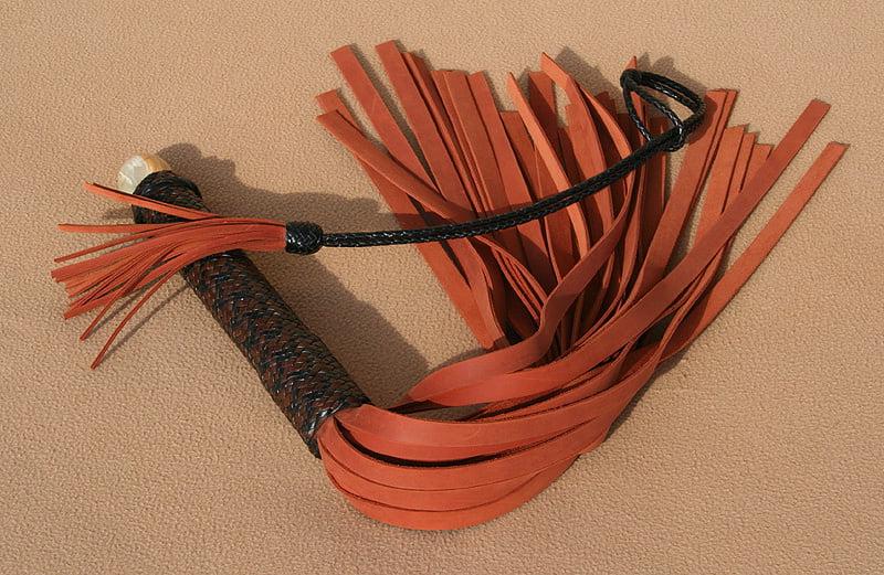 7P Red Vulcan Heavy Flogger