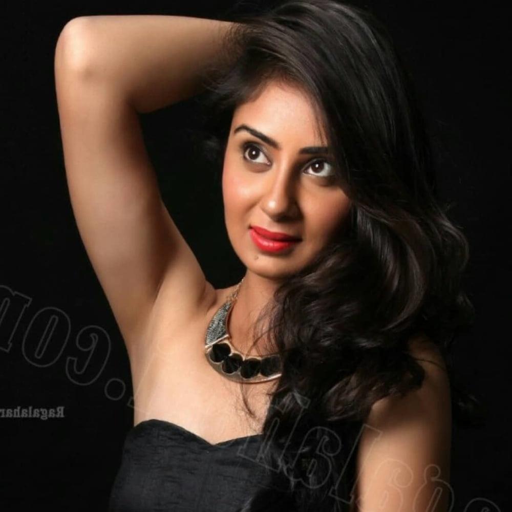25P Armpits I Want to Lick 18