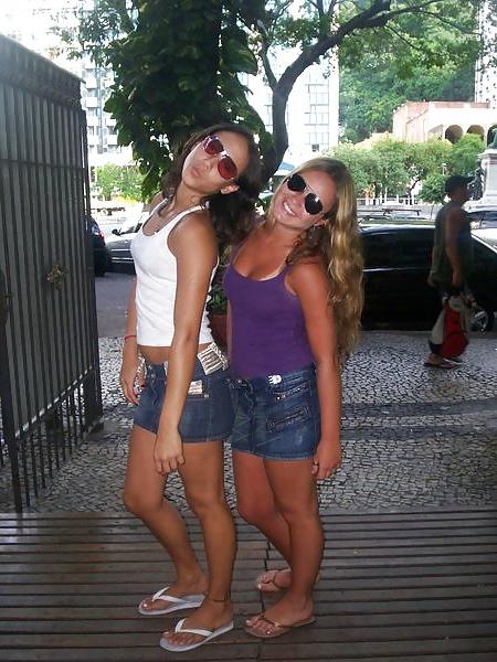 25P Upskirts & Asses 3
