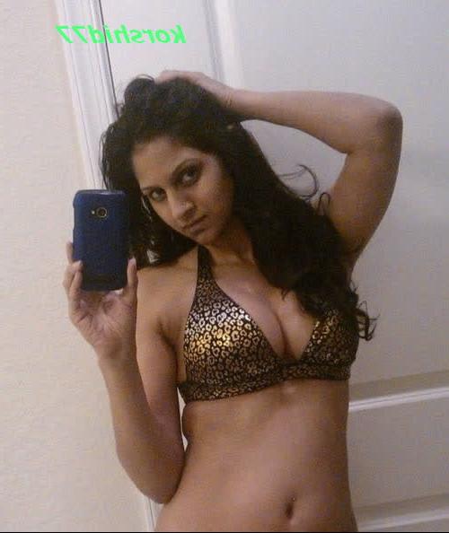 25P Desi sexy girls 1