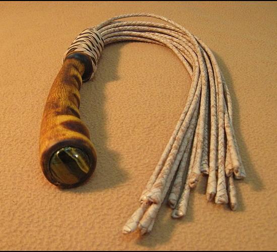6P Evenki Cat. 12-tail leather braided flogger.