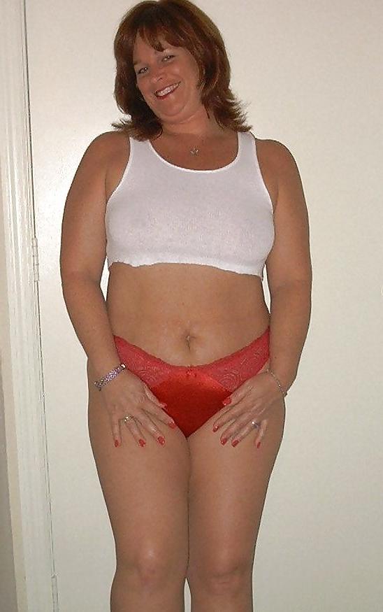 25P Milfs & Slutty Matures On Web Display