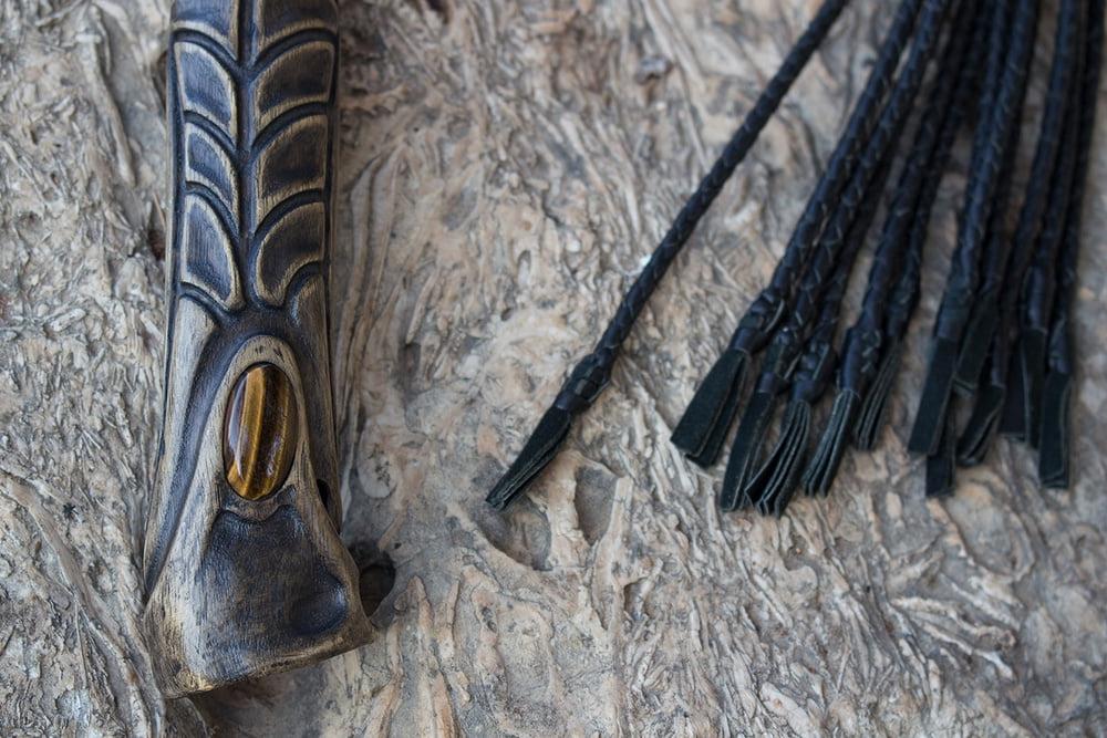 9P Gavial. 12-tail leather braided flogger.