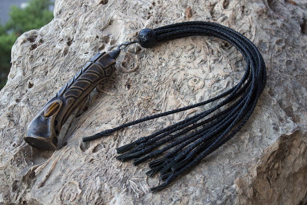 9P Gavial. 12-tail leather braided flogger.