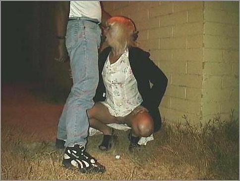 25P Good Girls Passionately Suck Cocks