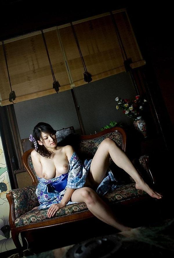 15P Japanese Beauty - Big Tits!  