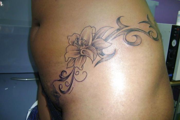 15P Woman tatoo