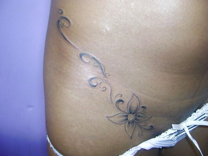 15P Woman tatoo