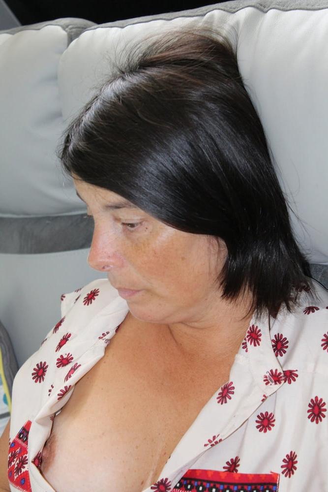 25P Downblouse &amp; Nipple Peeks 254