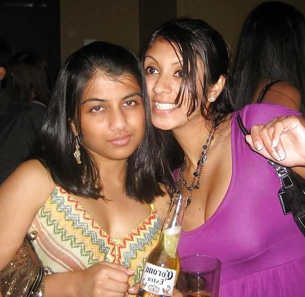 25P Desi Chori aur Bade Bubbe ki kahani