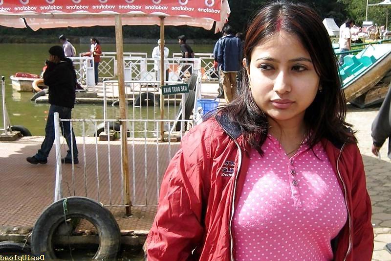 25P Desi Chori aur Bade Bubbe ki kahani