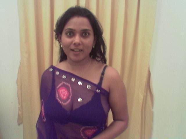 16P Desi Aunty 05