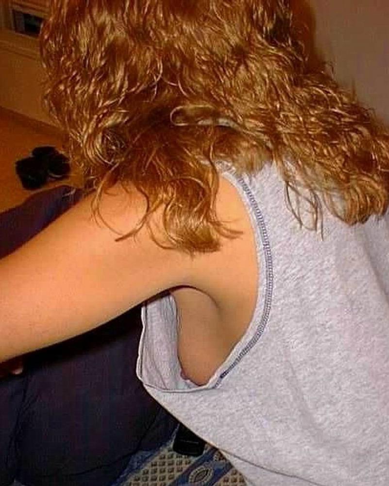 25P Downblouse &amp; Nipple Peeks 251