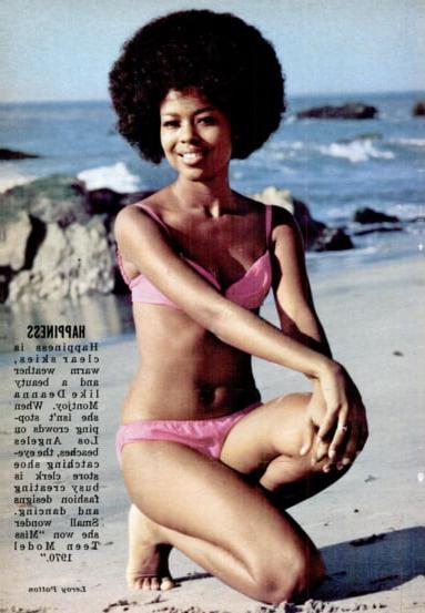 21P Jet Beauty Of The Week 60s &amp; 70s