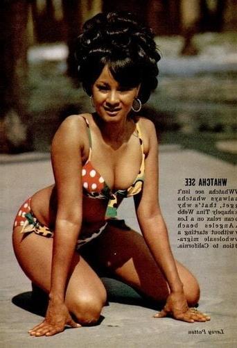 21P Jet Beauty Of The Week 60s &amp; 70s