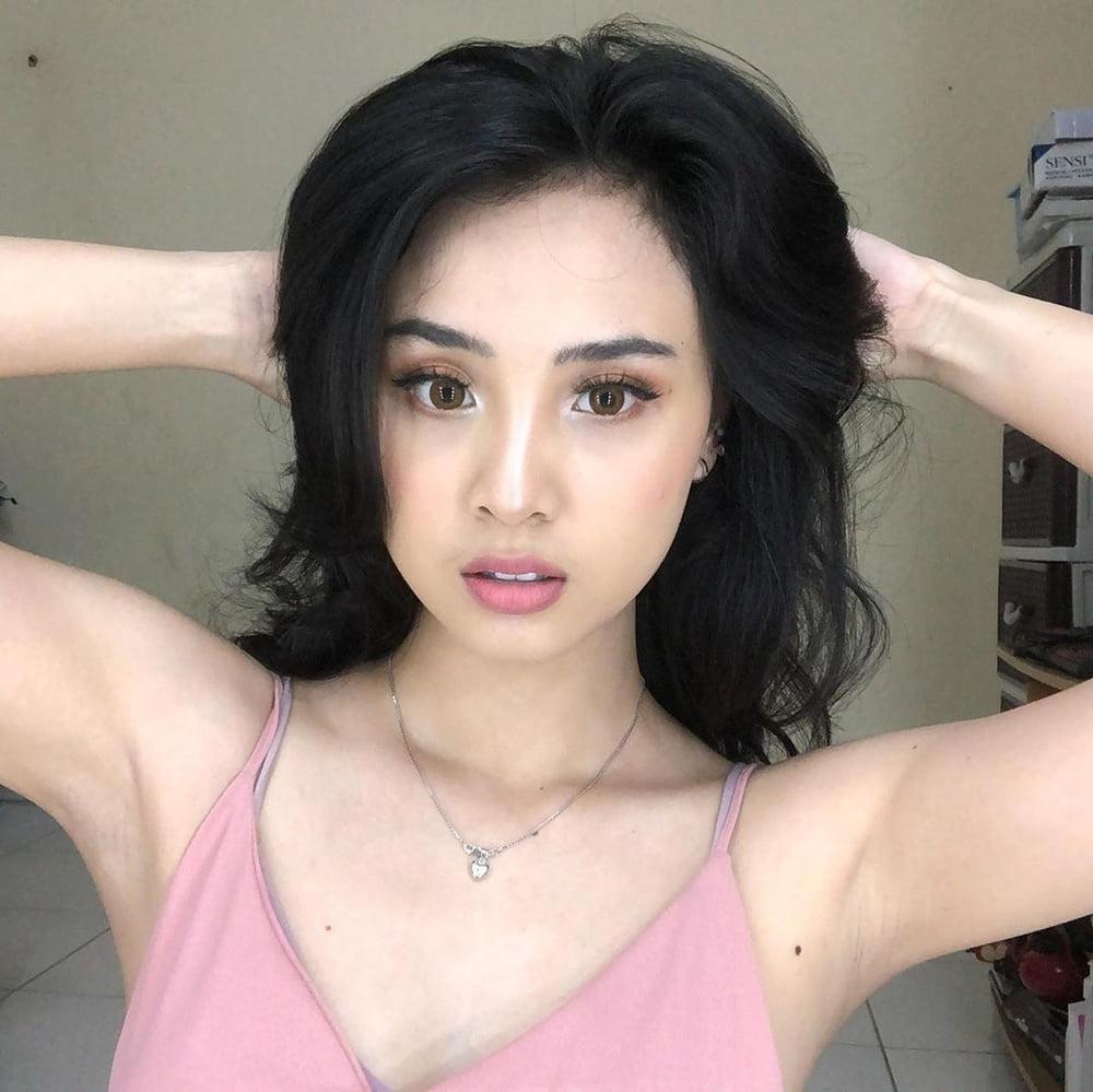 25P Armpits I Want to Lick 1